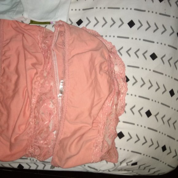 Juniors size xl sports bras & bandeau - Picture 13 of 16